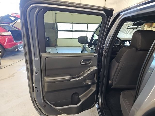 New 2026 Nissan Frontier SV w/ SV Convenience Package AWD/4WD image 18