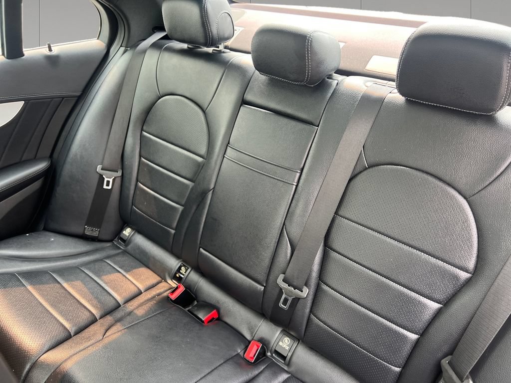 Used 2015 Mercedes-Benz C 300 4MATIC Sedan image 16