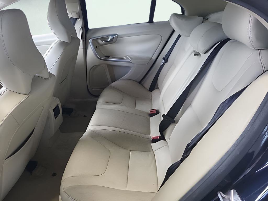 Used 2016 Volvo S60 T5 Premier FWD image 10