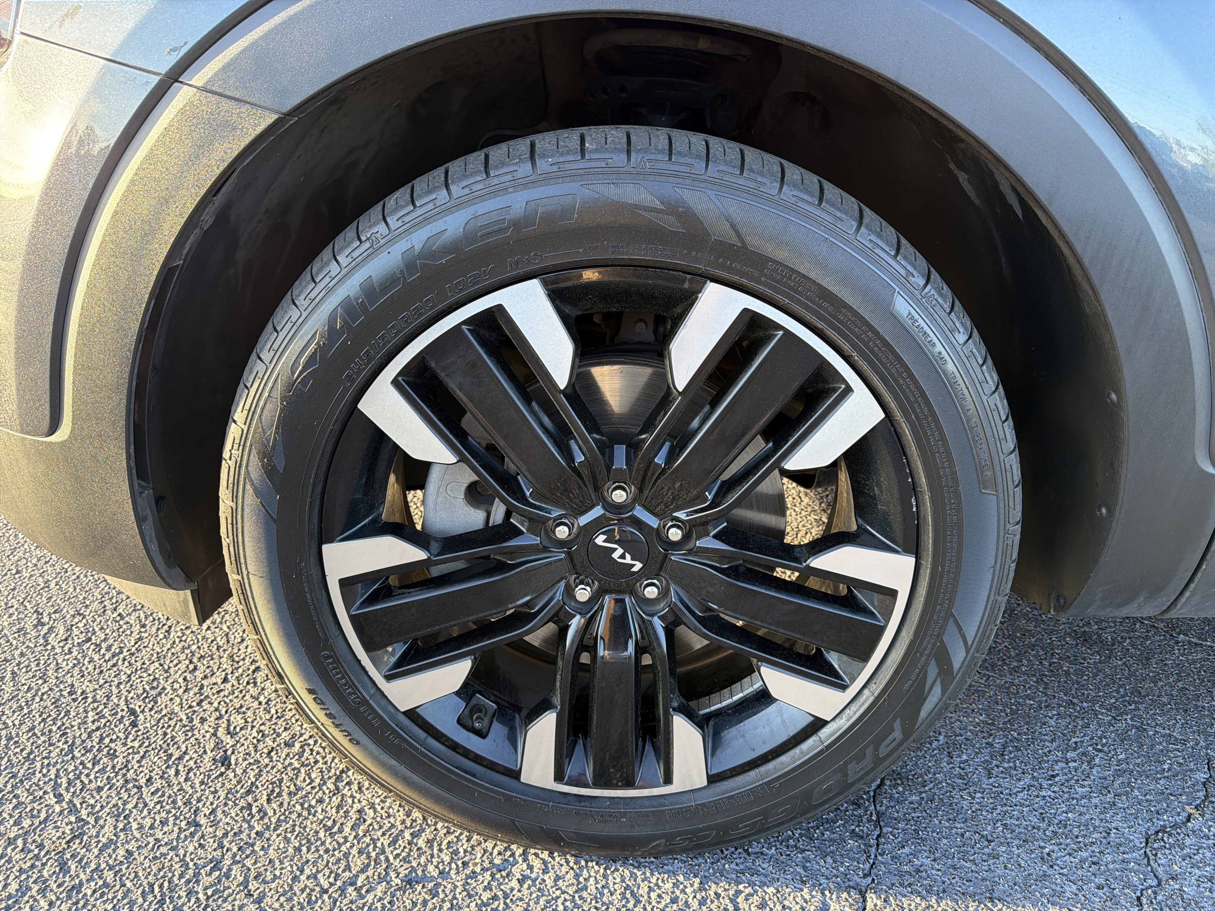 Used 2024 Kia Telluride SX Prestige AWD/4WD image 11