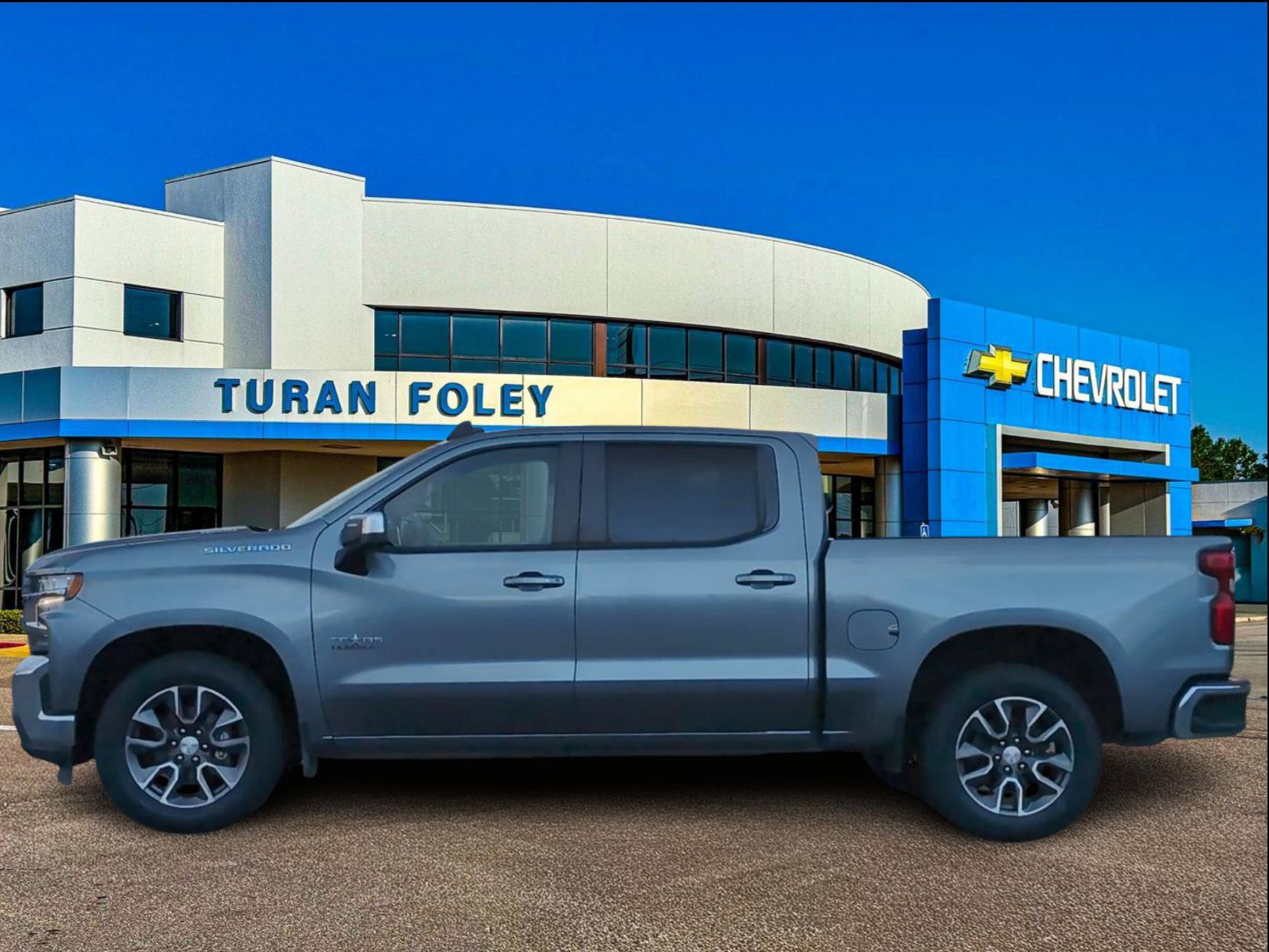 Used 2022 Chevrolet Silverado 1500 LT w/ Texas Edition Plus image 2