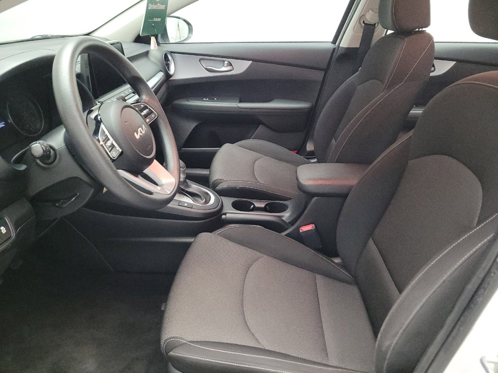 Used 2023 Kia Forte LX FWD image 17