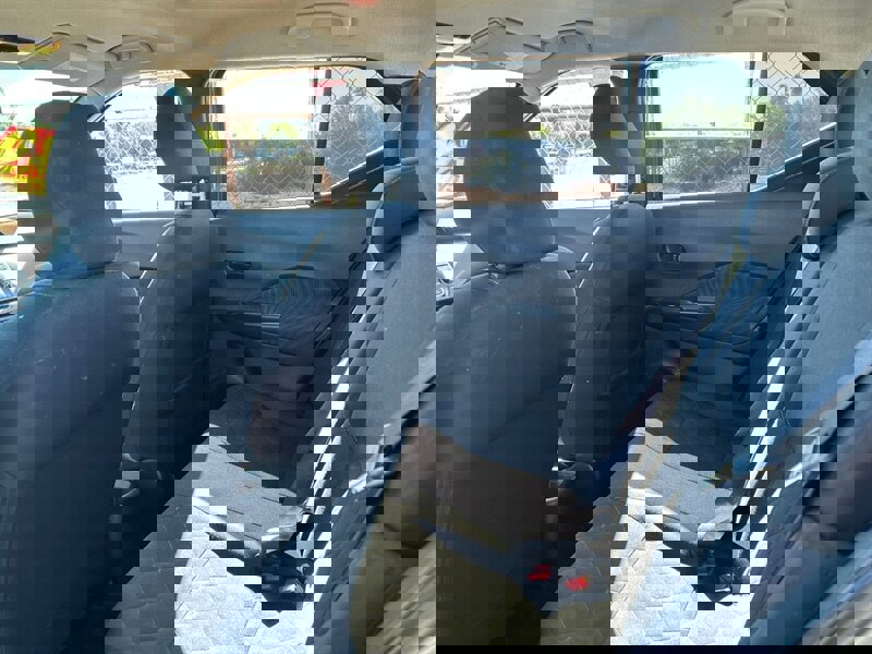 Used 2020 Nissan Kicks S image 12