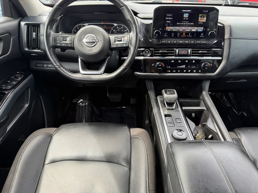 Used 2023 Nissan Pathfinder SL w/ Black Appearance Package AWD/4WD image 16