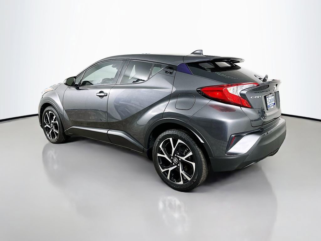 Used 2021 Toyota C-HR XLE FWD image 5