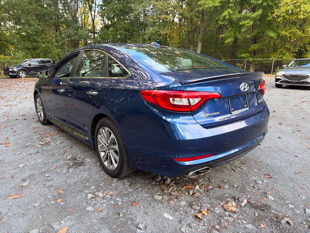 Used 2017 Hyundai Sonata Sport w/ Value Edition Package 02 FWD image 4