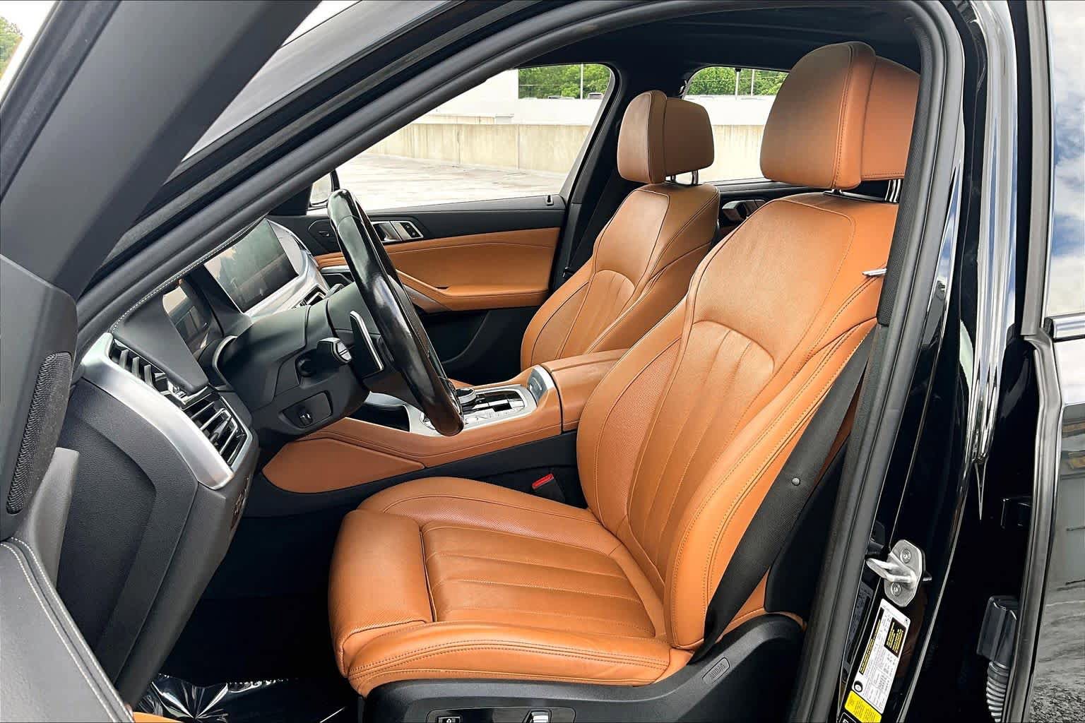 Used 2022 BMW X6 xDrive40i w/ Executive Package AWD/4WD image 8