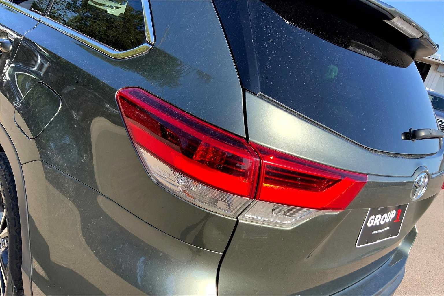 Used 2019 Toyota Highlander LE FWD image 27