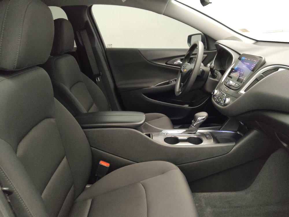 Used 2022 Chevrolet Malibu LT FWD image 21