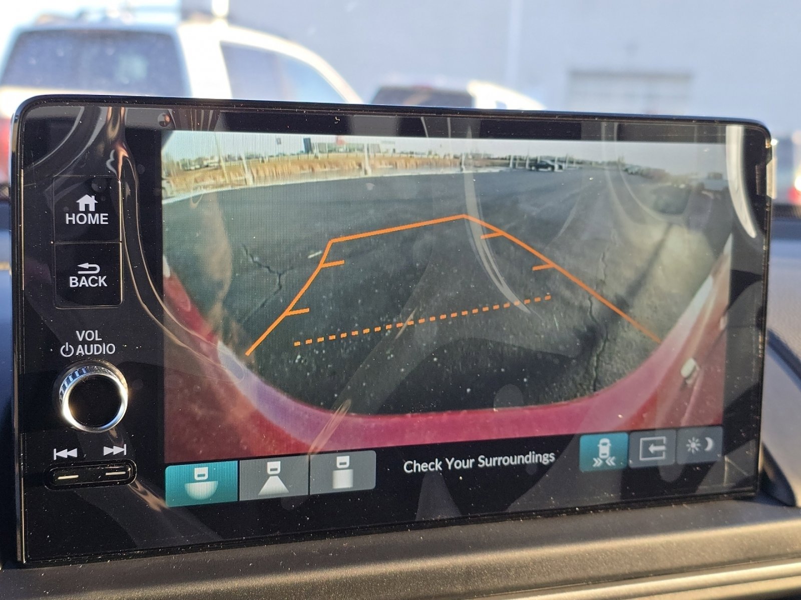 New 2025 Honda Pilot Touring image 12