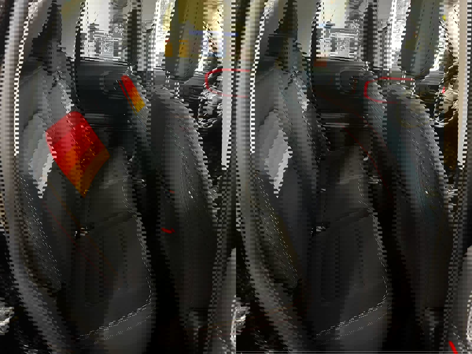 Used 2025 Ford Bronco Sport Free Wheeling w/ Convenience Package image 32