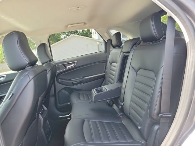 Used 2024 Ford Edge SEL w/ Convenience Package AWD/4WD image 30