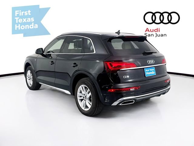 Used 2024 Audi Q5 2.0T Premium w/ Convenience Package image 5