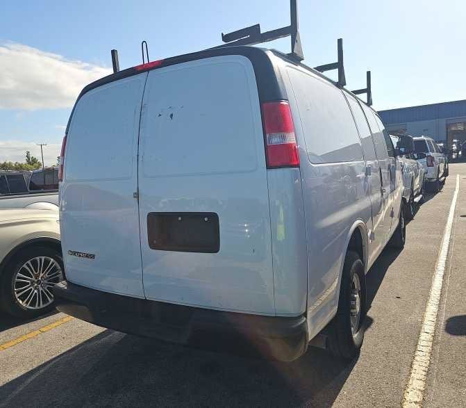 Used 2021 Chevrolet Express 2500 w/ Enhanced Convenience Package RWD image 1