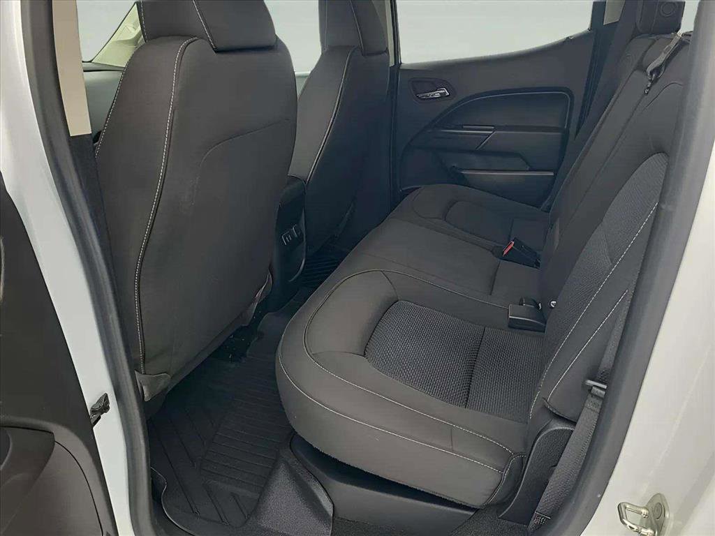 Used 2017 Chevrolet Colorado LT w/ LT Convenience Package image 20