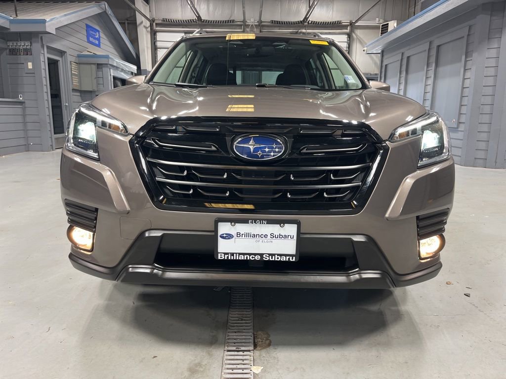 Certified 2023 Subaru Forester Premium image 5