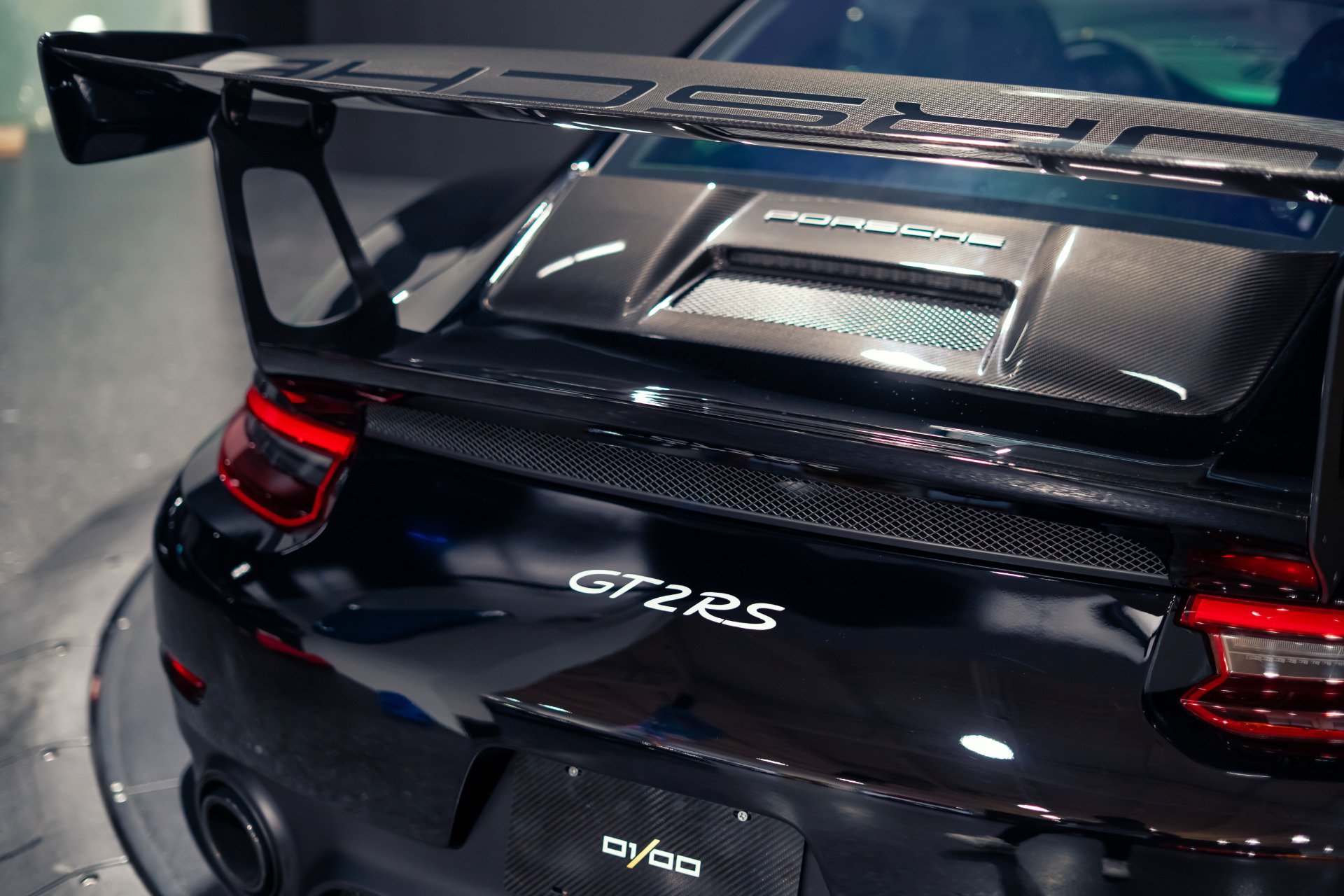 Used 2018 Porsche 911 GT2 RS RWD image 26