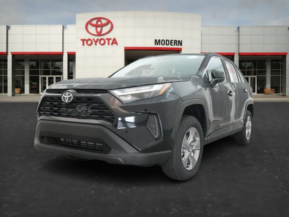 New 2025 Toyota RAV4 LE image 4