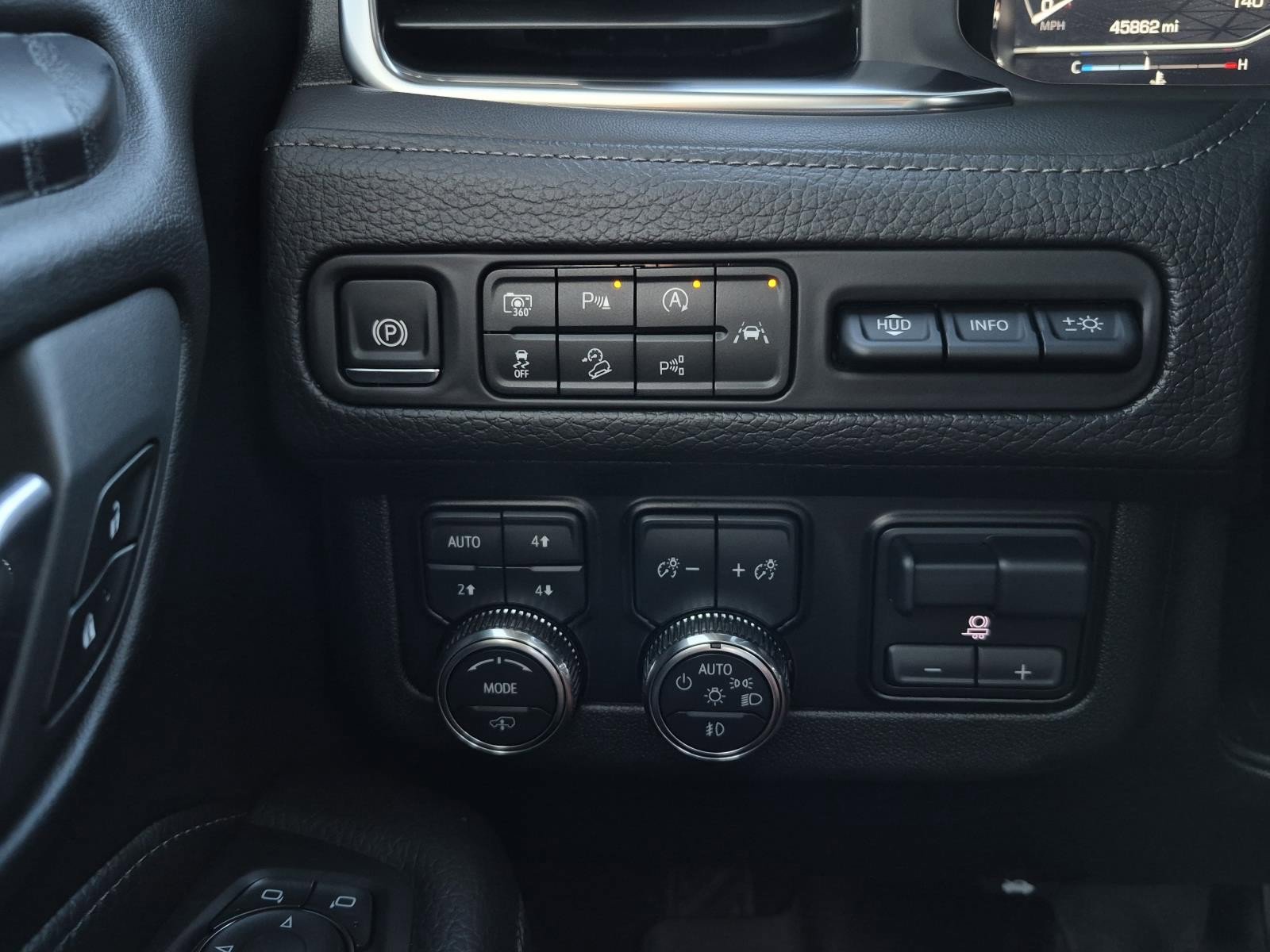 Certified 2024 GMC Yukon Denali w/ Denali Reserve Package image 23