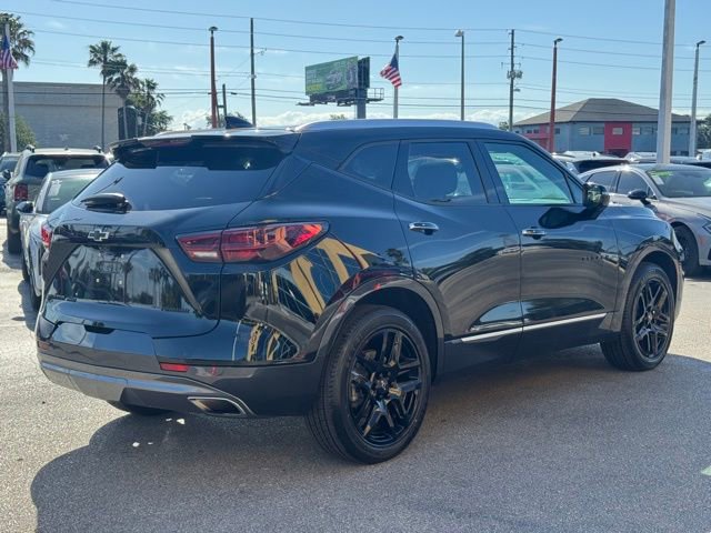 Used 2023 Chevrolet Blazer Premier w/ Driver Confidence II Package AWD/4WD image 4
