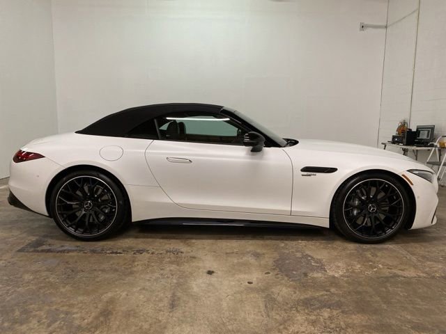 Used 2025 Mercedes-Benz SL 43 AMG image 6