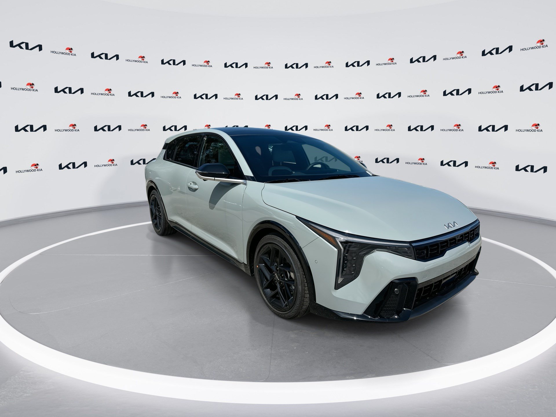 New 2026 Kia K4 GT-Line Turbo FWD image 2