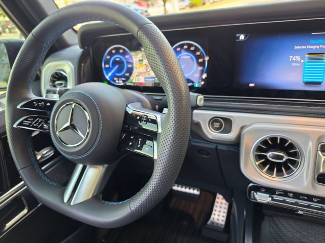 Used 2025 Mercedes-Benz G 580 w/ EQ Technology image 51