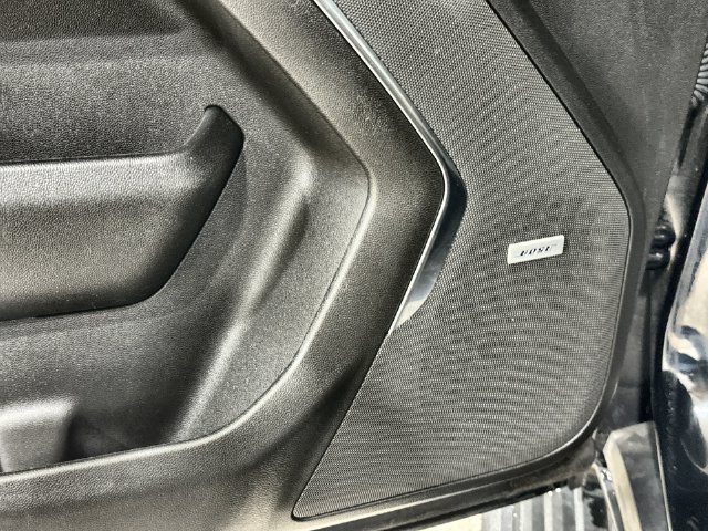 Used 2023 Chevrolet Tahoe High Country AWD/4WD image 25