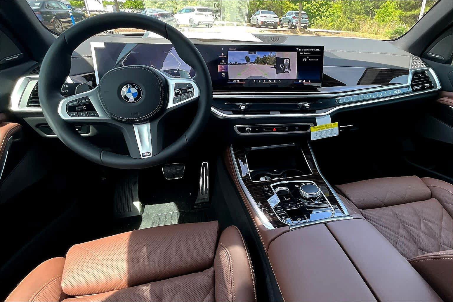 Used 2026 BMW X5 xDrive40i w/ M Sport Package AWD/4WD image 5