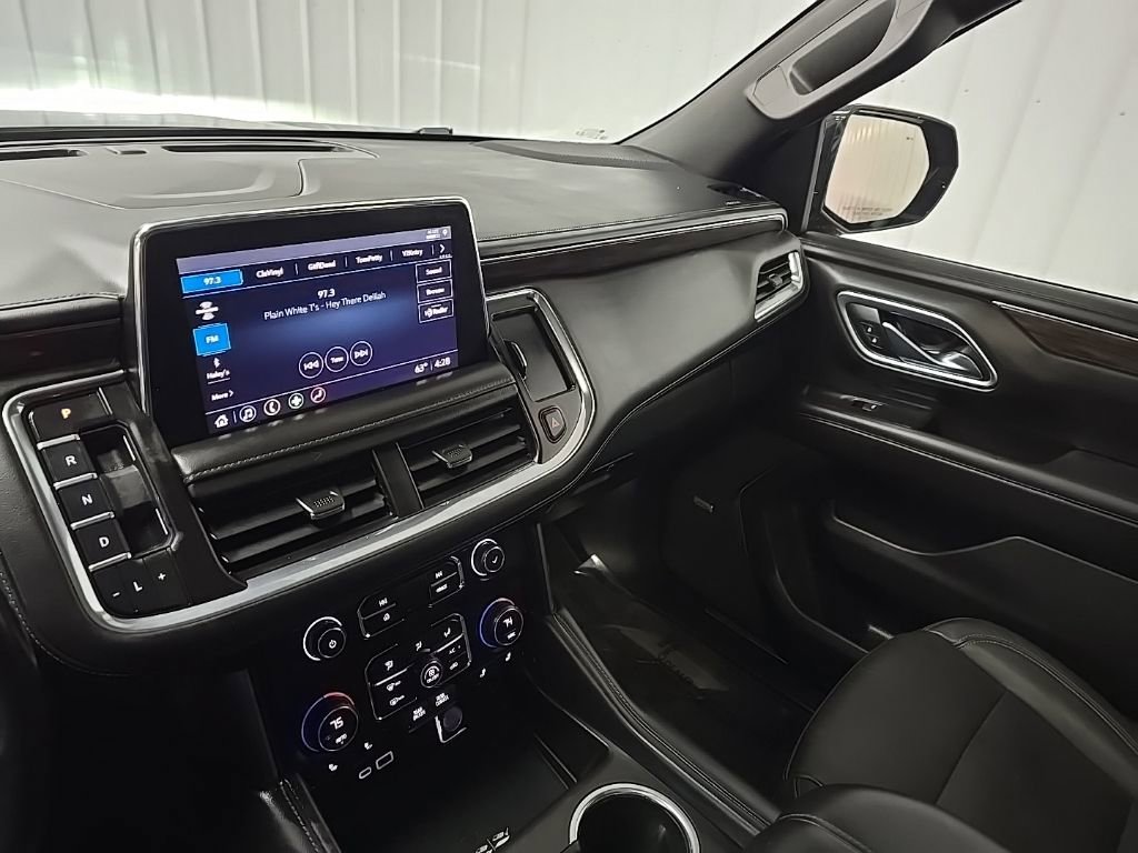 Used 2021 Chevrolet Tahoe Z71 w/ Z71 Signature Package image 26