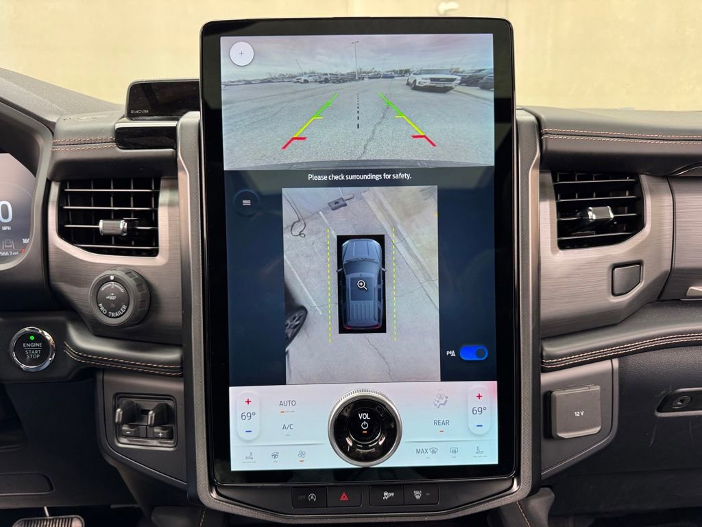 Used 2022 Ford Expedition Platinum image 24