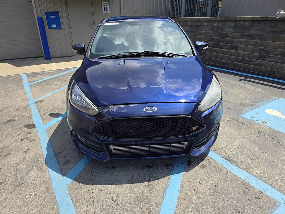 Used 2016 Ford Focus ST FWD image 10
