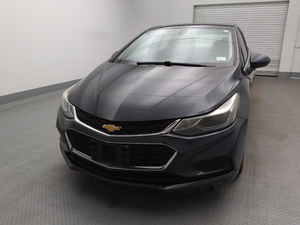 Used 2018 Chevrolet Cruze LT image 15