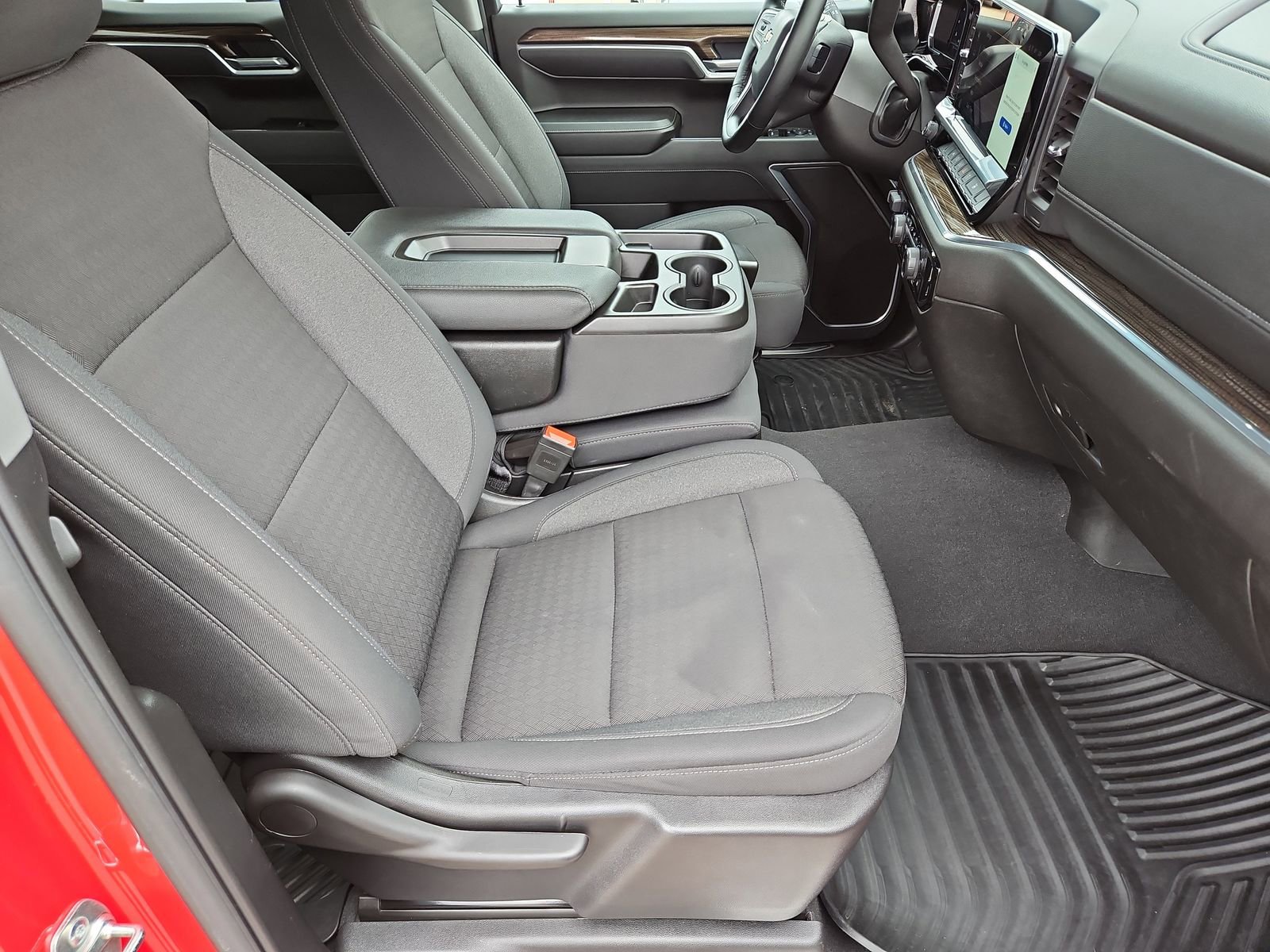 Used 2025 Chevrolet Silverado 1500 LT image 21