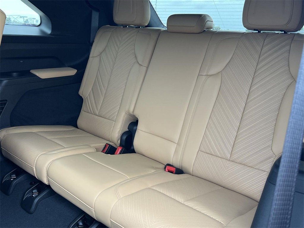 New 2026 Cadillac Escalade IQ Sport 2 image 31