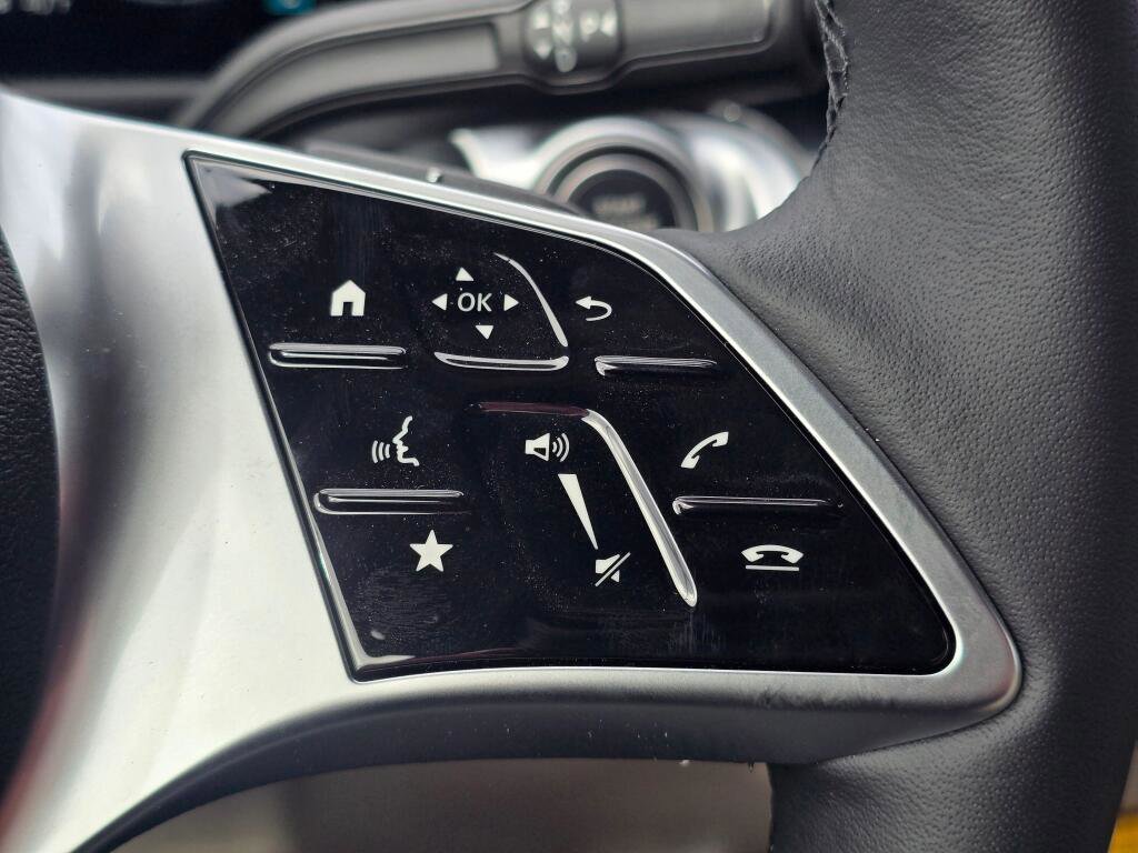 New 2026 Mercedes-Benz GLB 250 4MATIC image 42