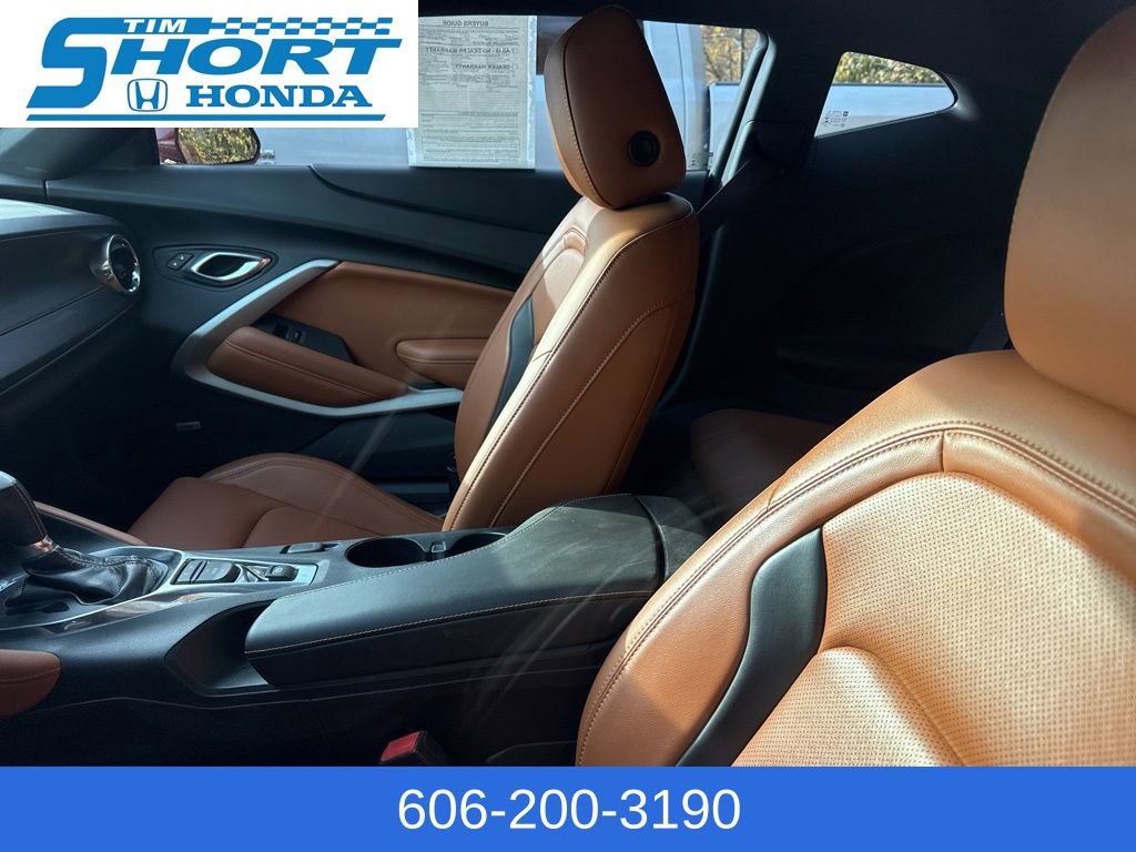 Used 2017 Chevrolet Camaro LT w/ RS Package image 13