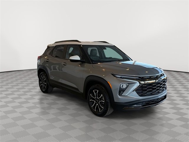 Certified 2025 Chevrolet TrailBlazer ACTIV w/ Driver Confidence Package image 2