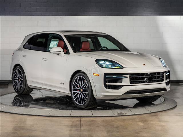 New 2026 Porsche Cayenne GTS AWD/4WD image 7
