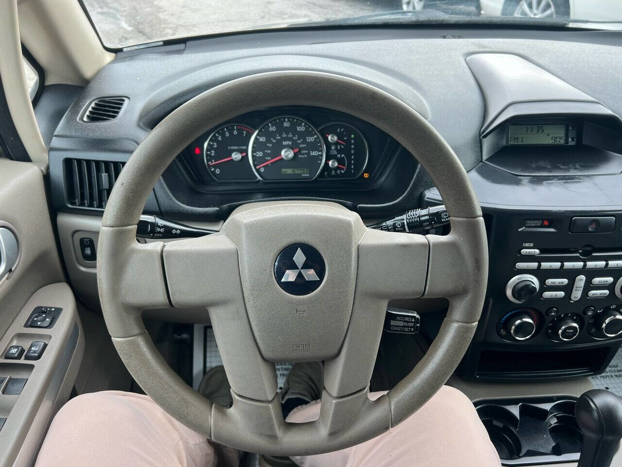 Used 2007 Mitsubishi Endeavor LS image 18