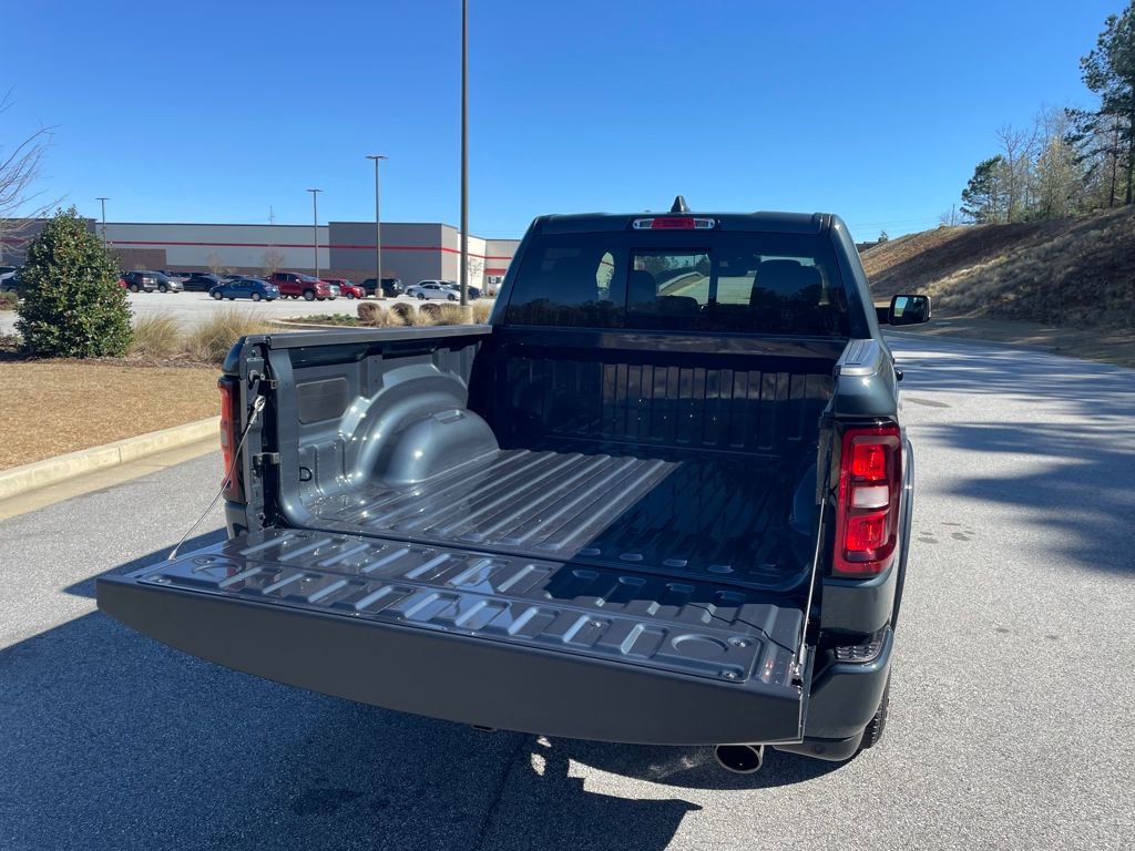New 2026 RAM 1500 4x4 Crew Cab image 21