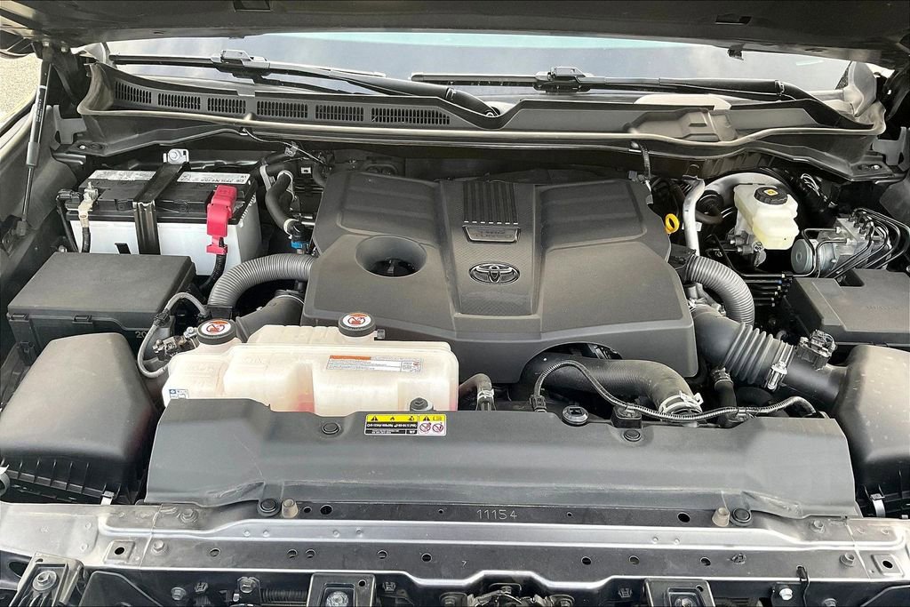 Used 2022 Toyota Tundra Platinum image 29