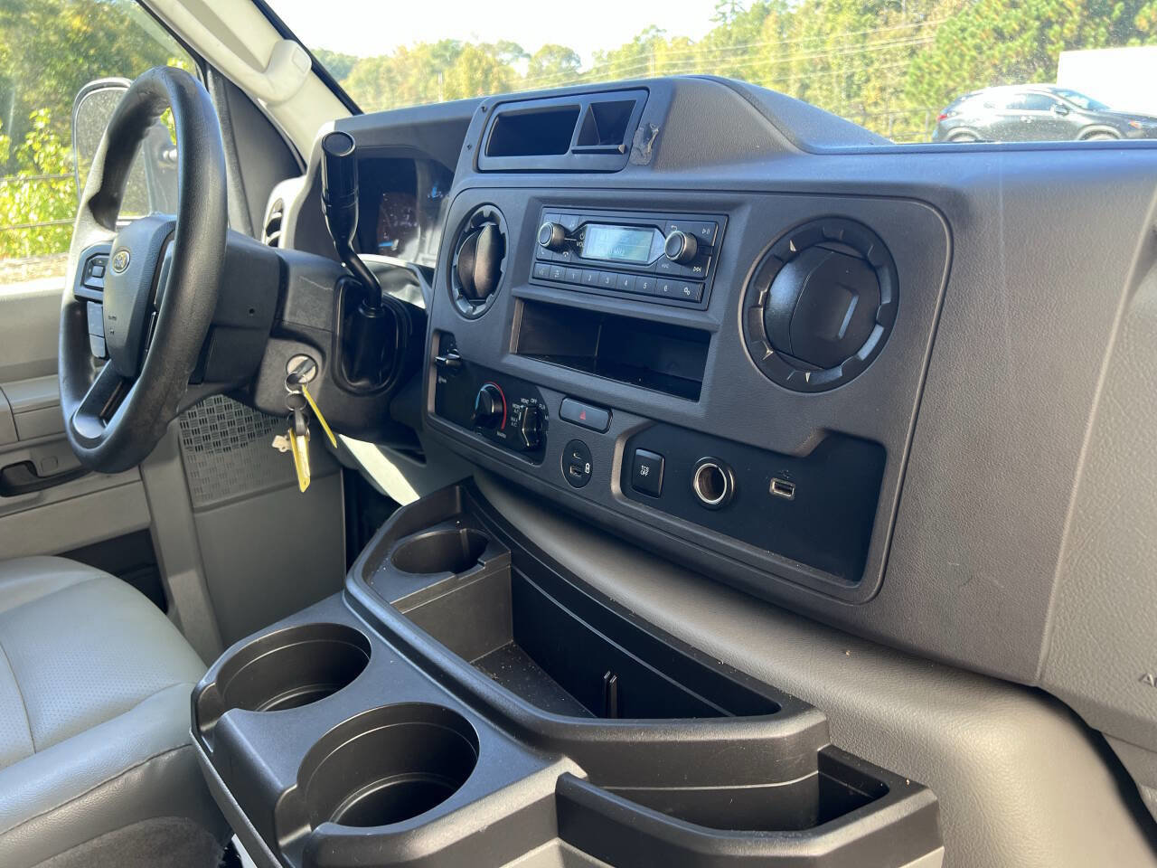 Used 2021 Ford E-350 and Econoline 350 Super Duty w/ Power Windows & Locks Group RWD image 13