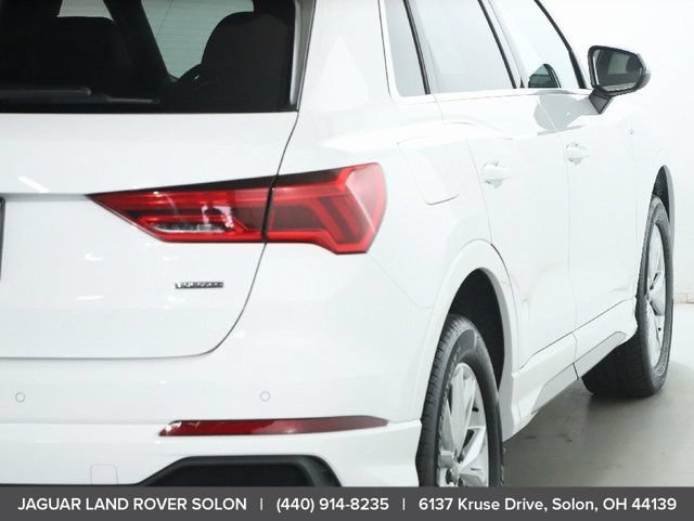 Used 2025 Audi Q3 2.0T Premium AWD/4WD image 8