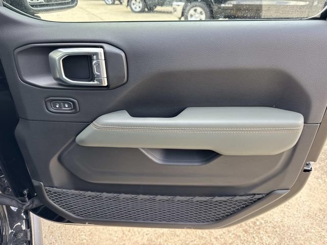 New 2026 Jeep Gladiator Mojave AWD/4WD image 16
