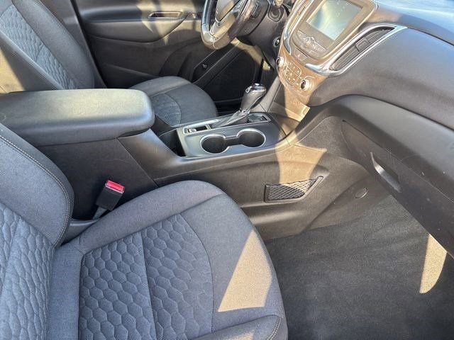 Used 2018 Chevrolet Equinox LT image 40