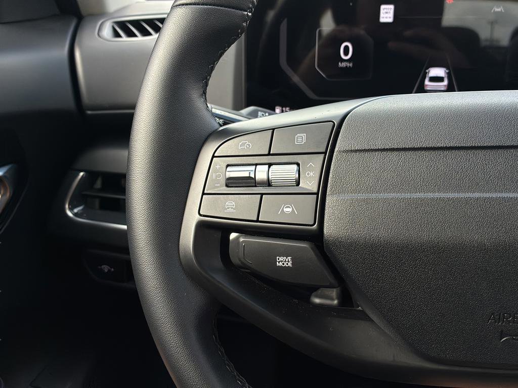 Certified 2025 Kia K4 EX image 27