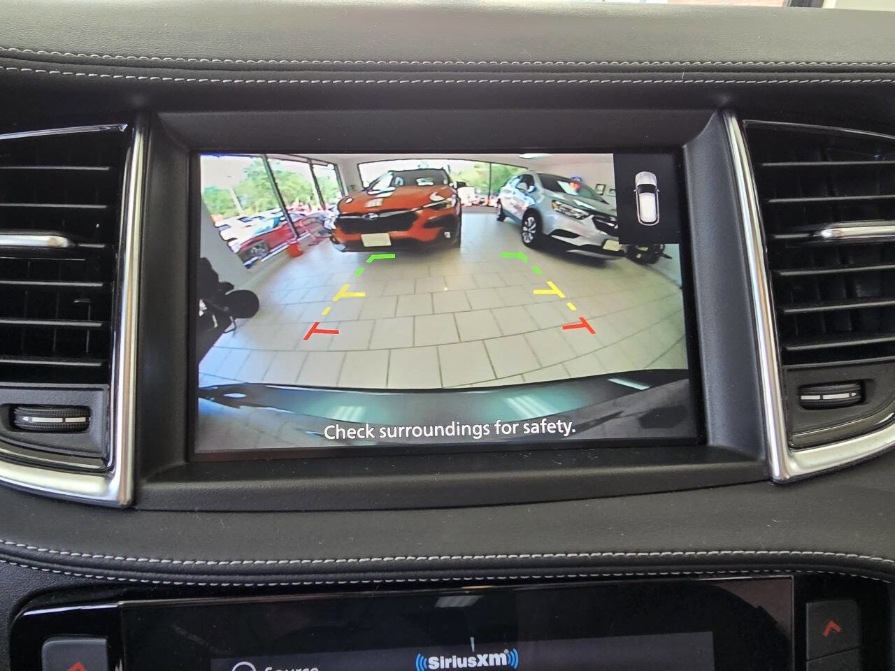 Used 2022 INFINITI QX50 Luxe image 28