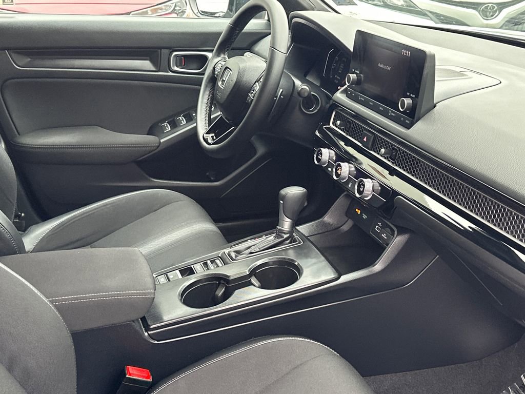 Used 2024 Honda Civic Sport image 11