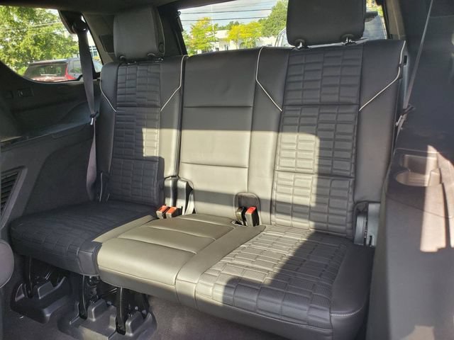 Used 2023 Cadillac Escalade Sport Platinum w/ LPO, ONYX Package AWD/4WD image 34